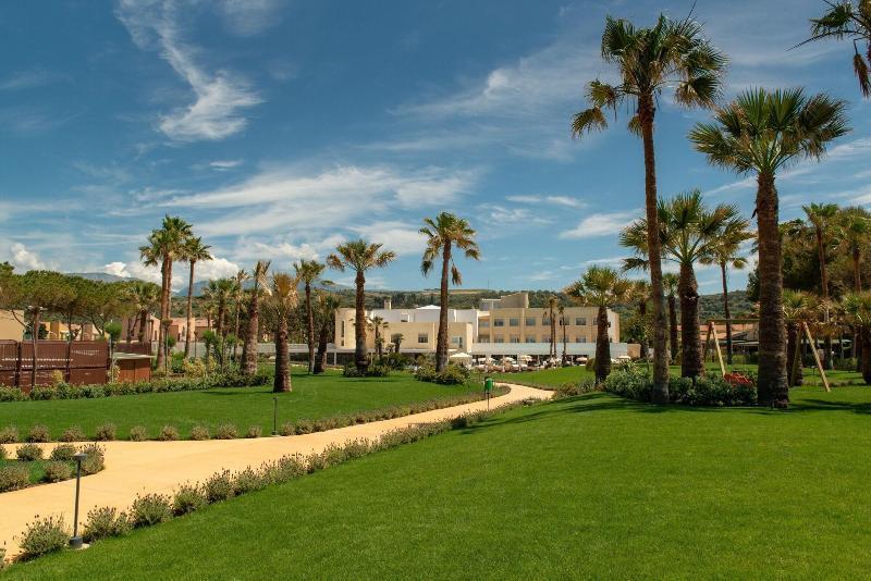 Hotel Mangia's Himera 4*